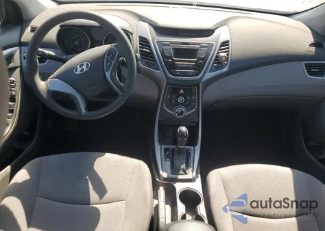 2016 Hyundai Elantra Se z USA, uszkodzony, nr VIN 5NPDH4AE4GH726985